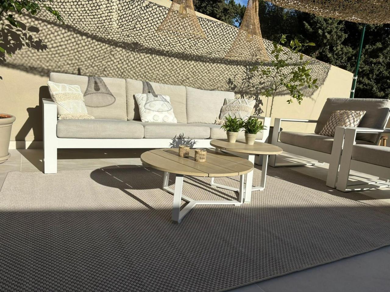 Lejlighed Casa Joy Elviria, Ibiza Style With 70 Sqm Terrace Marbella